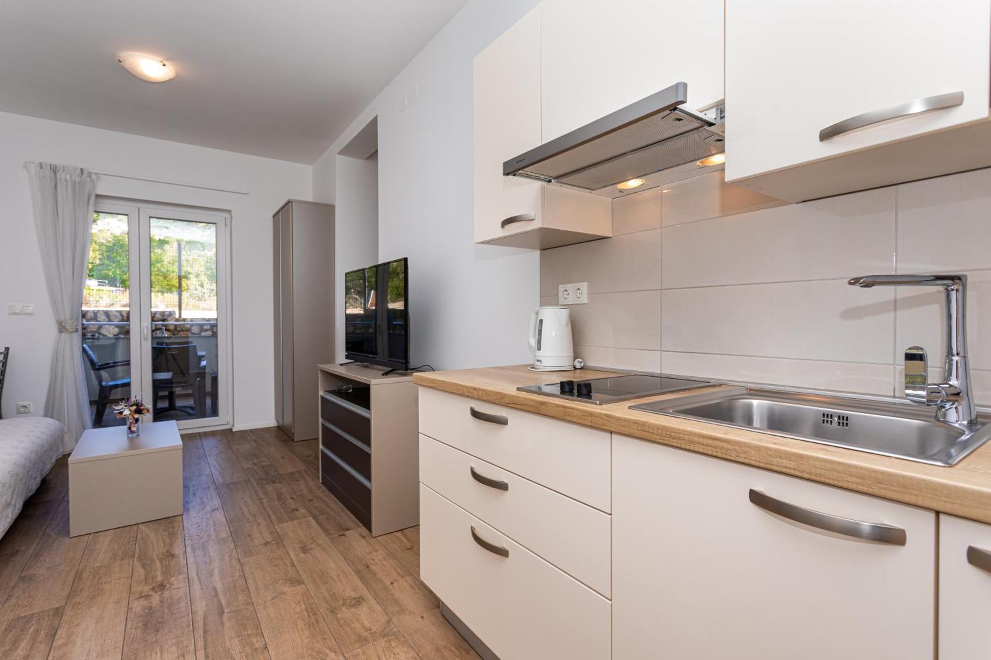 Apartments Crnekovic Tomislava 8A Baška Eksteriør billede